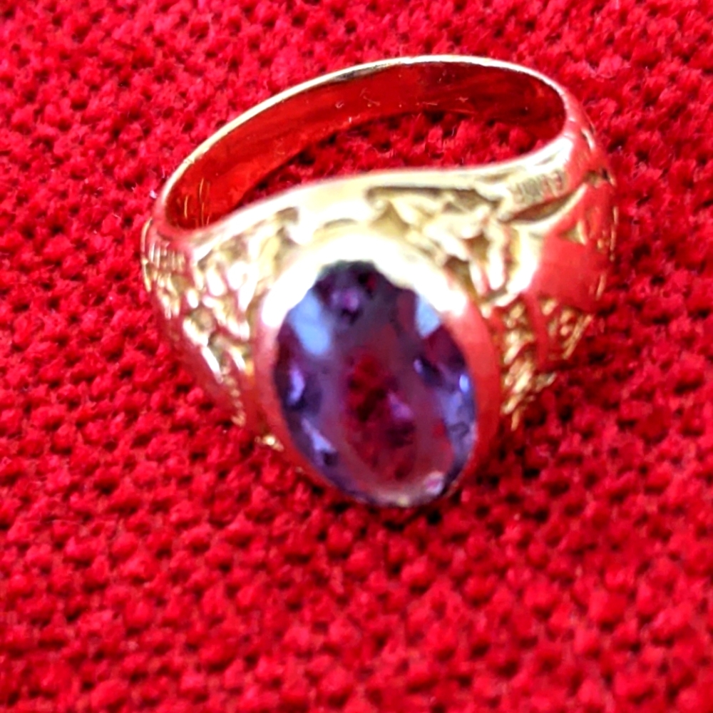 14K 💛 GOLD AMETHYST SIGNET LADIES RING - Picture 2 of 9